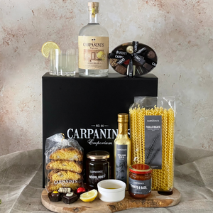 carpaninis gift box with gin glass chocolates cantucci honey olive oil sauce and pasta