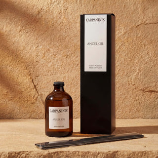 An angel oil reed diffuser set